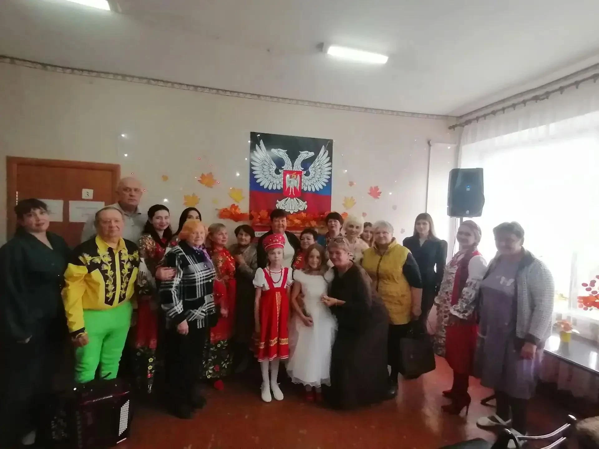В Центре социального обслуживания населения Амвросиевского района прошел праздничный ко...