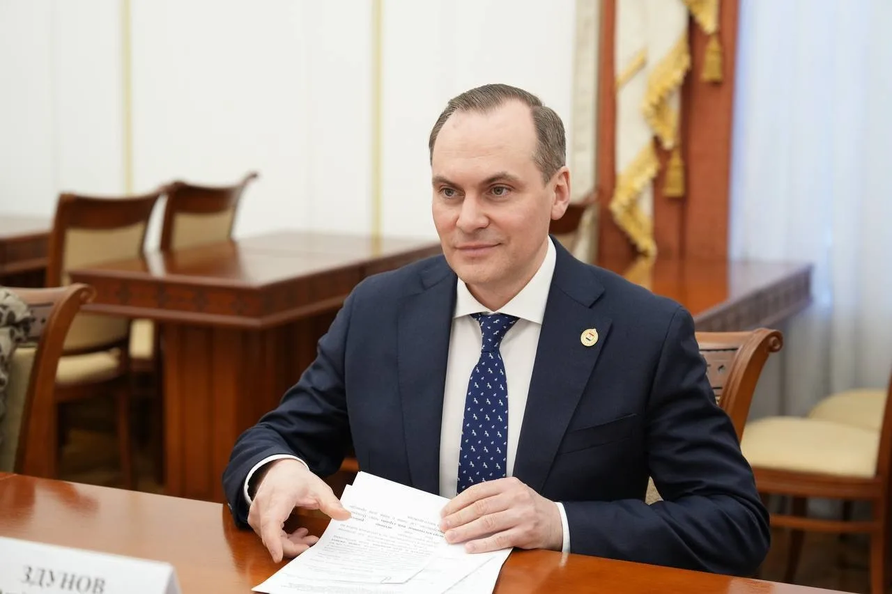 ✅Глава Мордовии провёл совещание с советниками директоров по воспитанию  На встрече 12 марта совмест