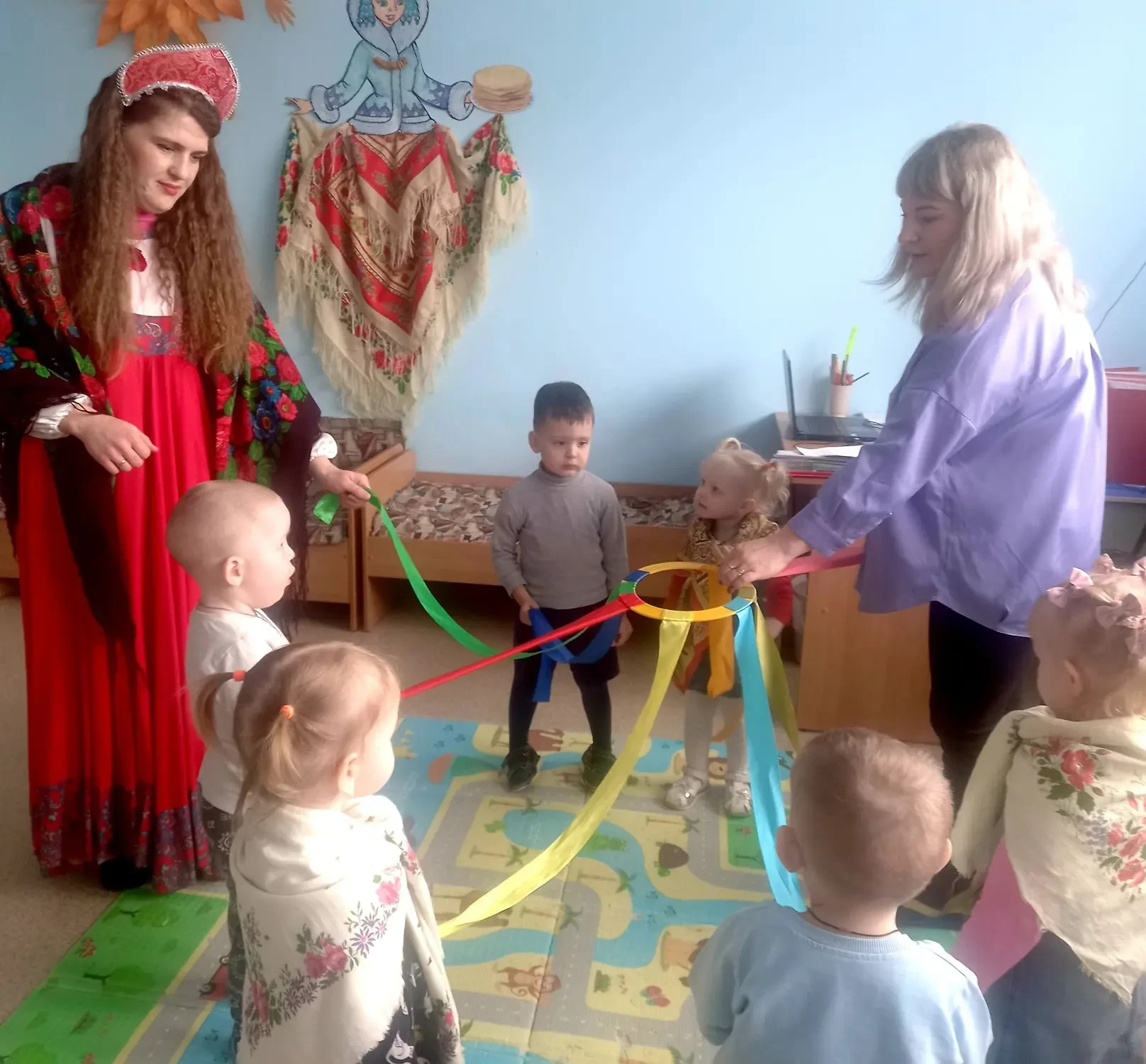 🥞В группу "Рябинка" пожаловала Масленица, принесла с собой смех и радость! Малыши с уд...