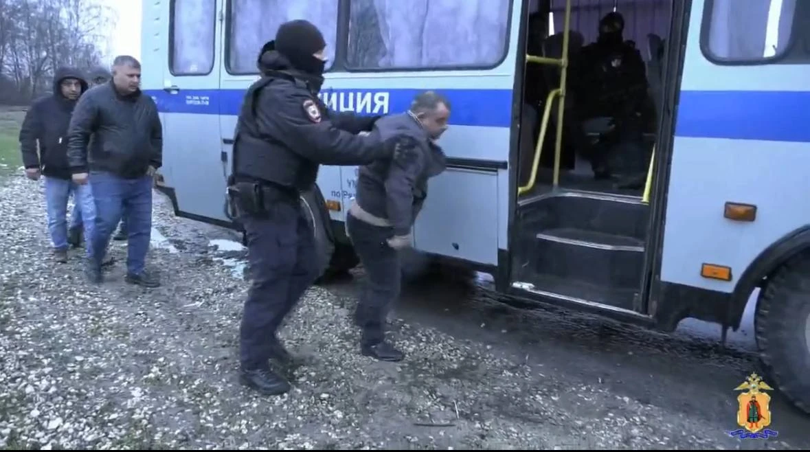 ⚡️Около 100 цыган задержали в Рязани во время рейда