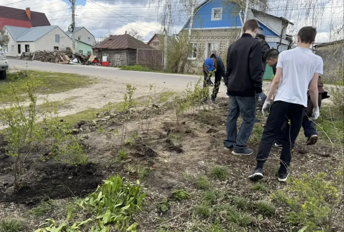 🌿 Субботник с пользой и вдохновением! 🌿  🌱30 апреля  учащиеся 8 «Г» класса приняли участие во Всерос