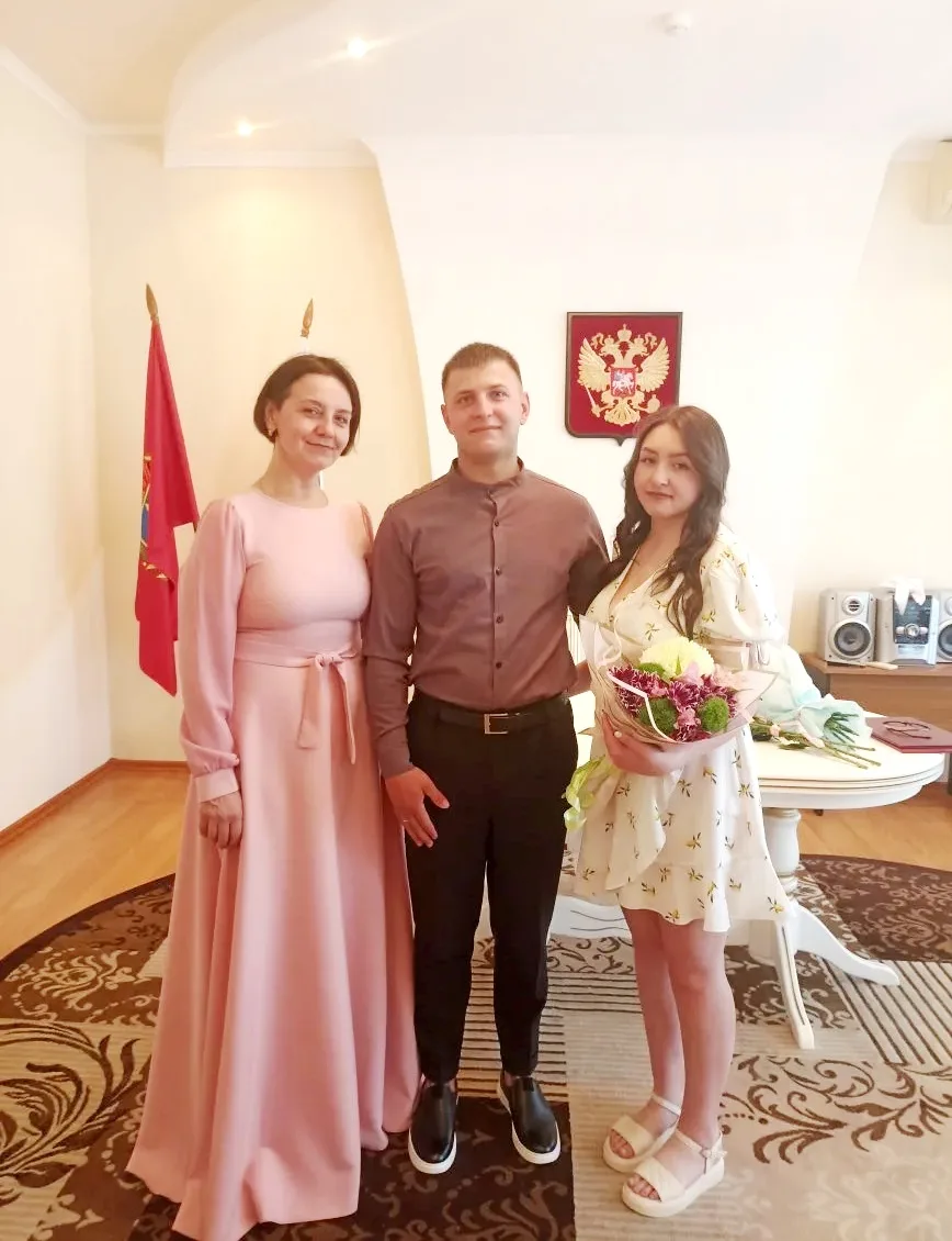 Любви, согласия и счастья желали новобрачным