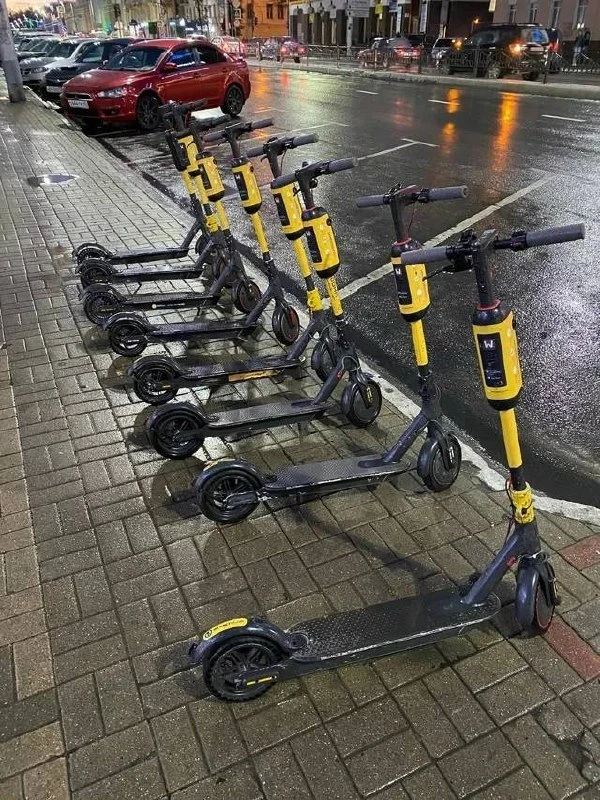 🛴 СК РФ предложил ввести права на электросамокаты