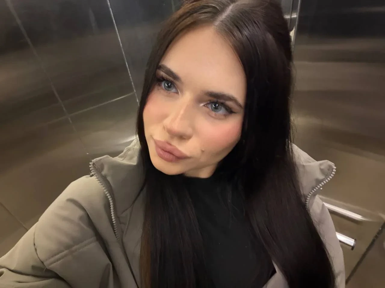 ✨ Стильный кадр из лифта