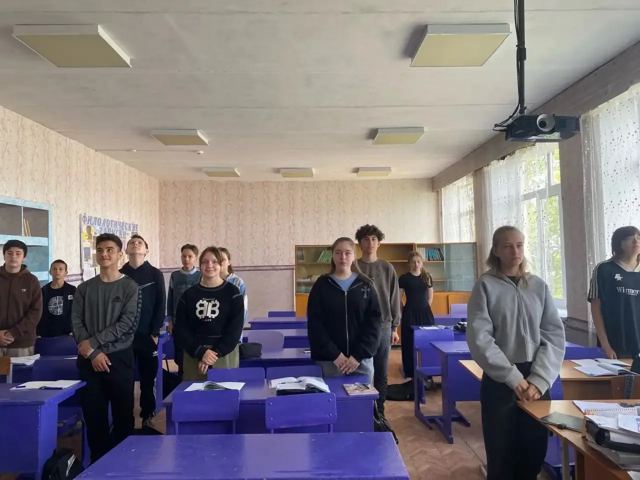 🕊️ Минута молчания в память о героях 🕊️