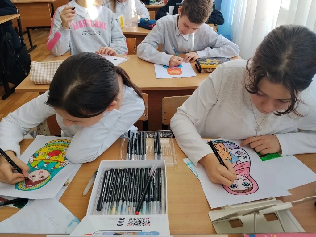 🪆«Матрешка в круге Масленицы: ребята осваивают секреты народного промысла Подмосковья»       В рамка