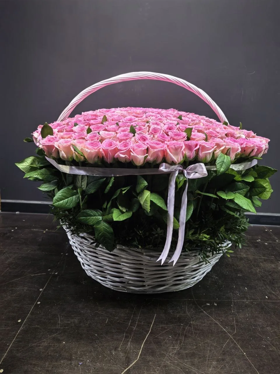 Хотите впечатлить?Тогда корзина роз🌹