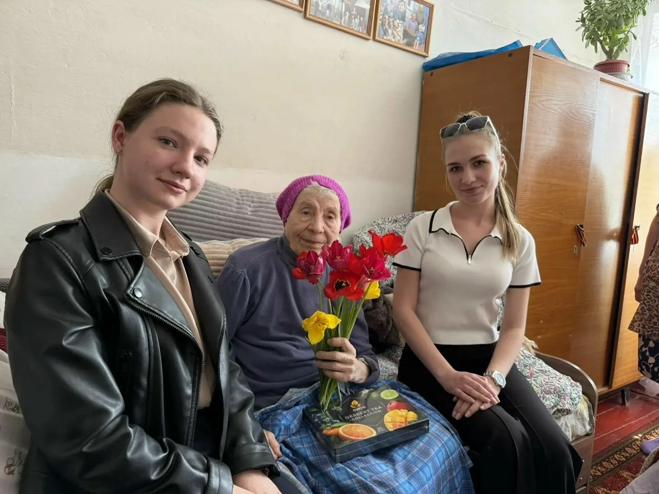 Поздравление ветеранов, участников и вдов Великой Отечественной войны состоялось накануне празднован