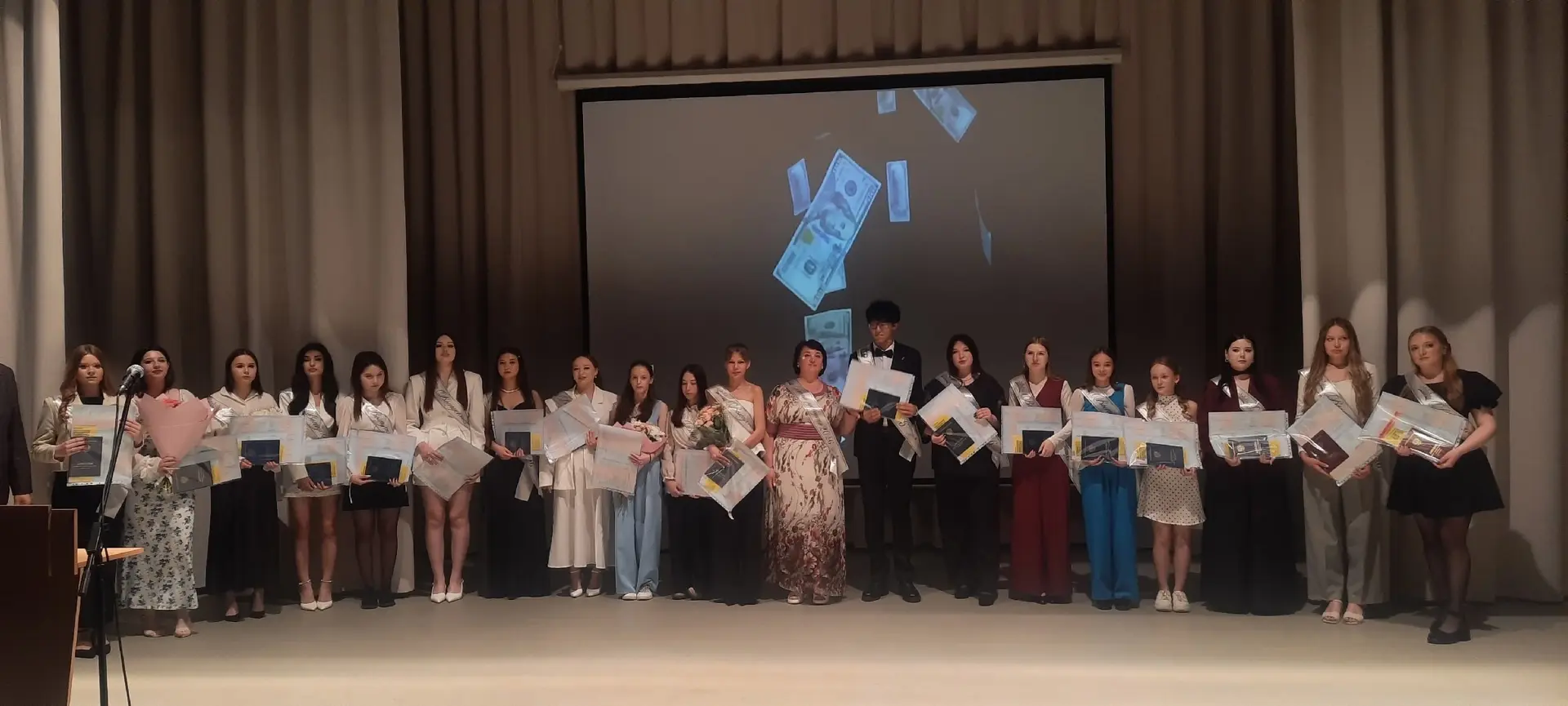 29.06.2026 в актовом зале Красноуфимского аграрного колледжа состоялось торжественное вручение дипло