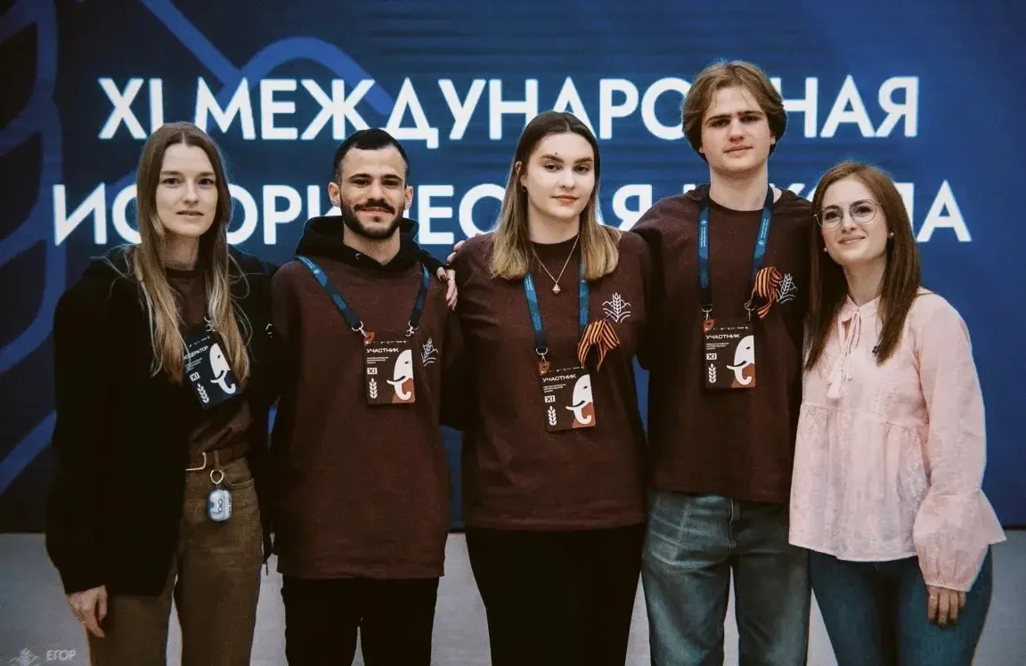 https://vk.ru/wall475675991_437