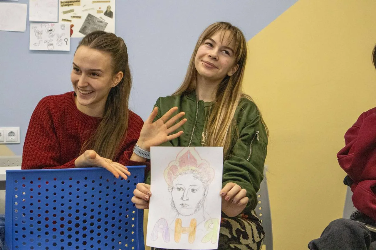 кстати, вы можете провести свой мастер-класс, - например, по рисованию, - у нас в Рублёво