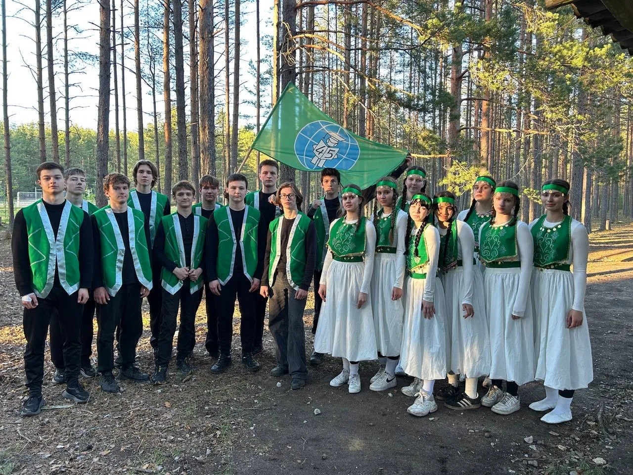Победа в слете «Преданья народов России» 🏆   С 15 по 17 мая на базе в Лосево проходил военно-спортив