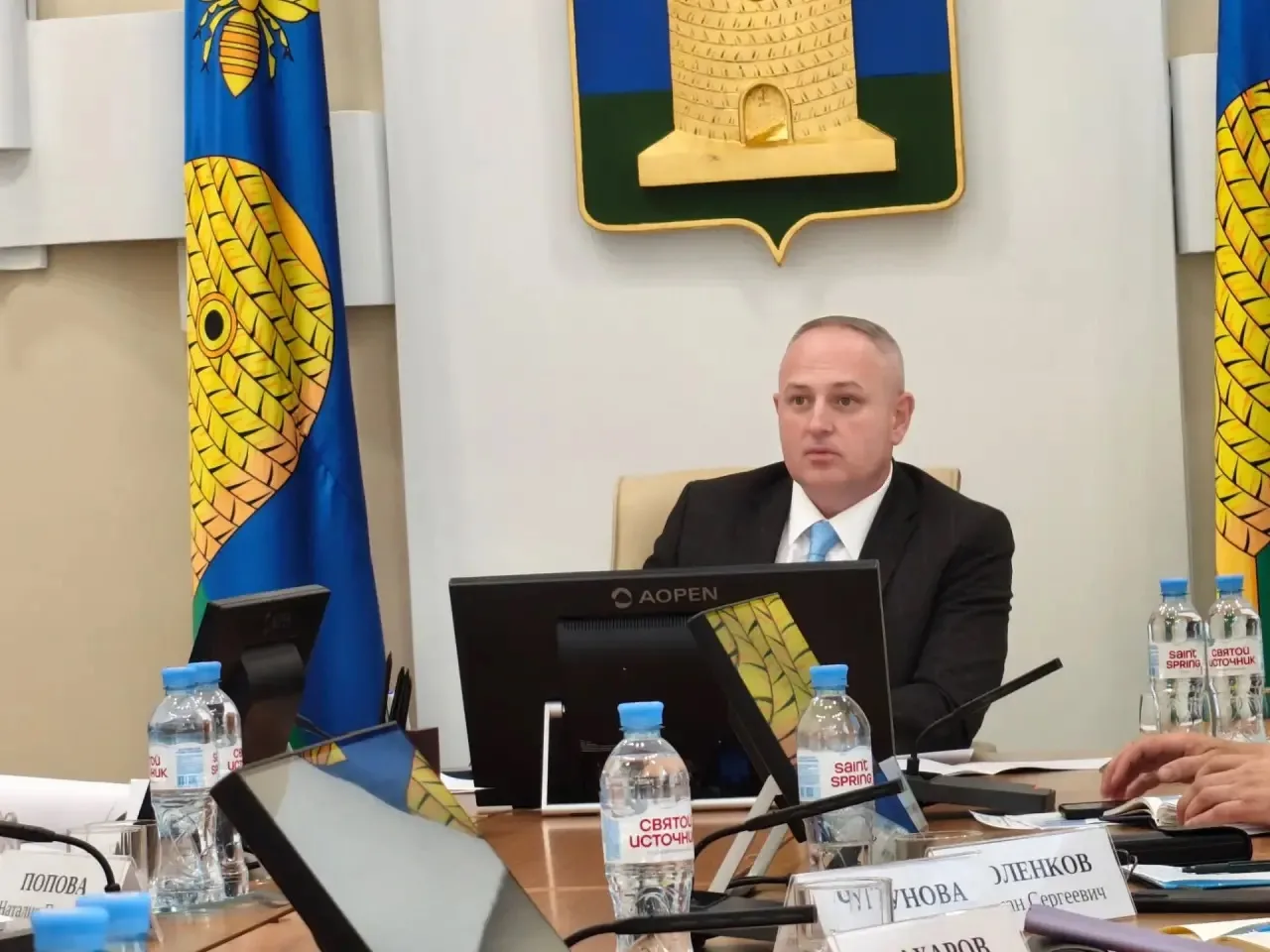 Провёл рабочее совещание по вопросам подготовки служб городского хозяйства к предстояще...