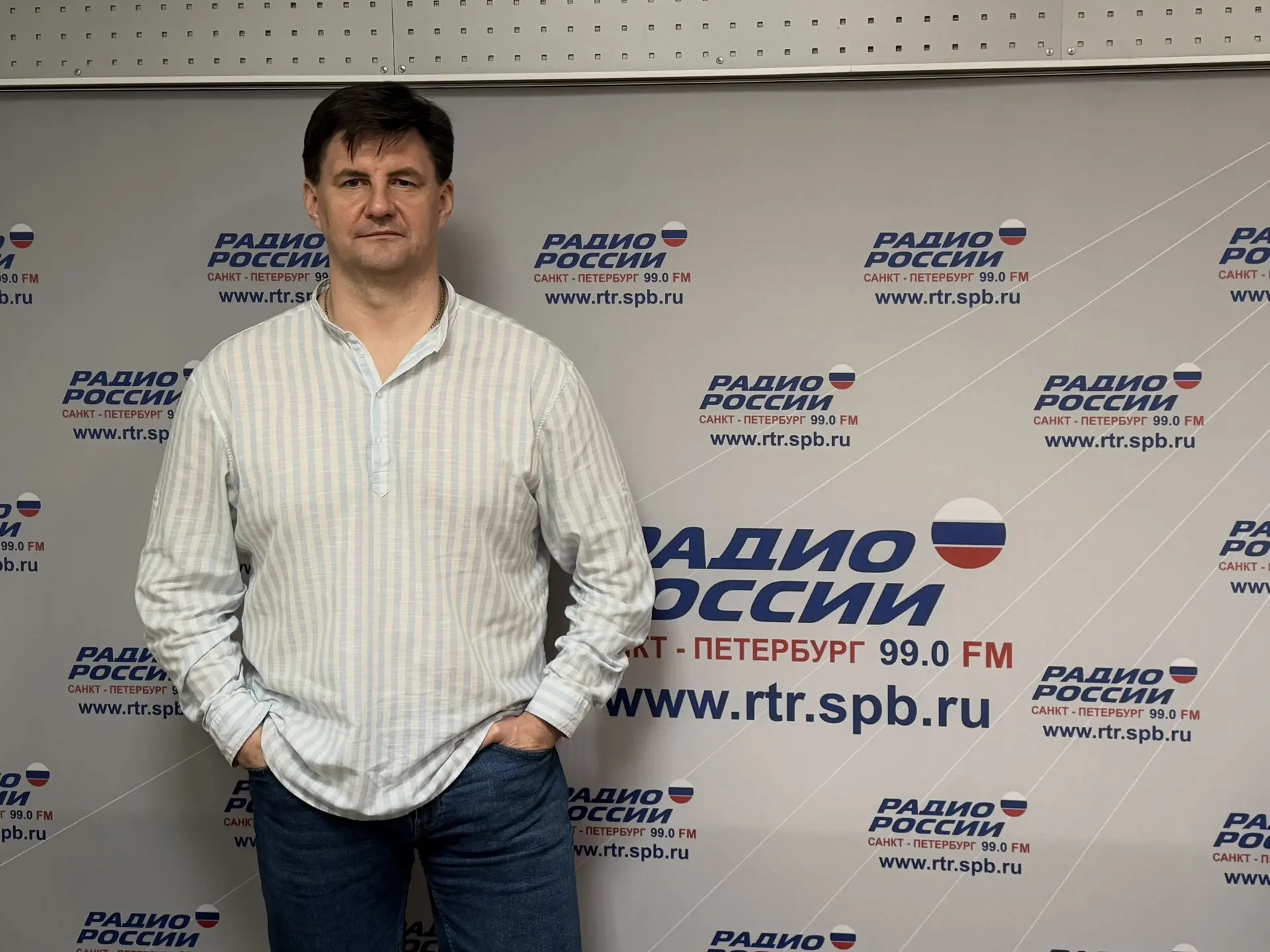 Завтра в вечернем эфире программы «Музыкальная гостиная» на Радио России слушайте интервью с художес
