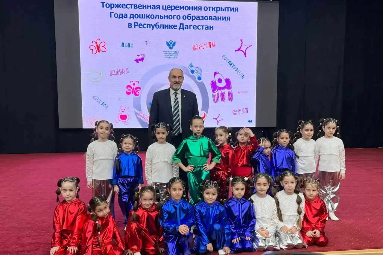 Ученица нашей школы, первоклассница 1 «Б» класса, выпускница детского сада №28 «Якорёк», юная и тала
