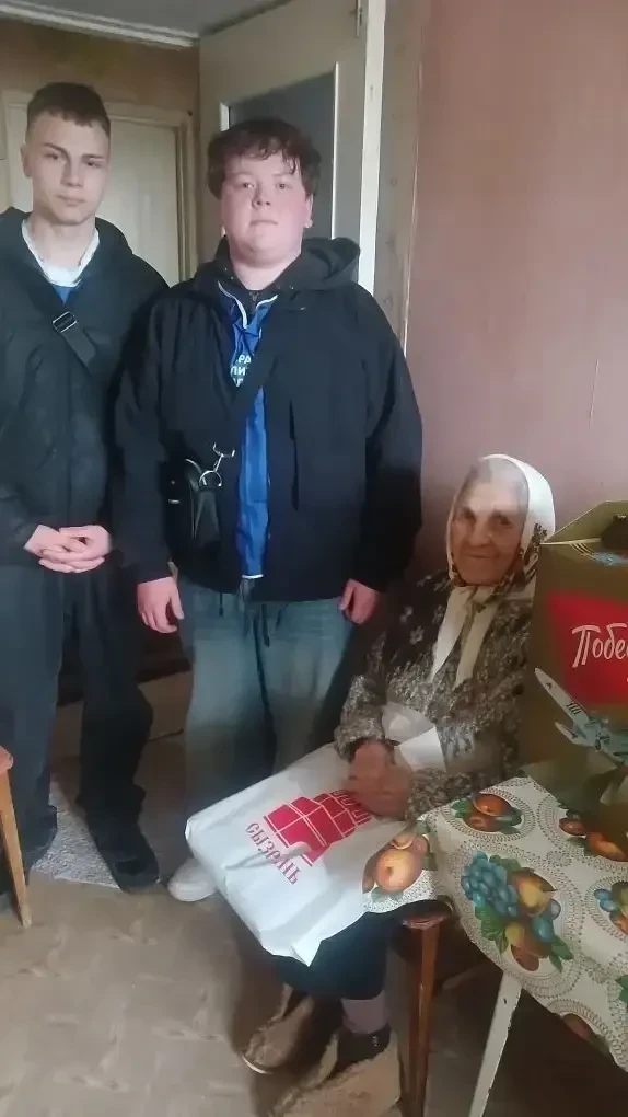 Студенты Сызранского политехнического колледжа внесли свой вклад в предпраздничную заботу о ветерана