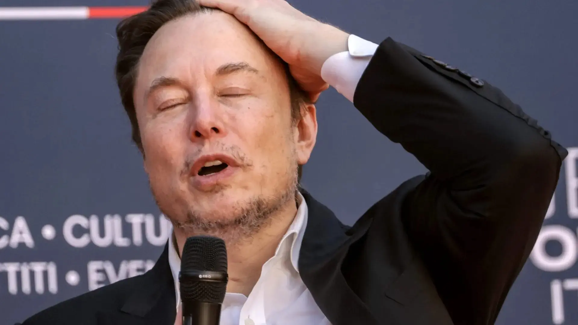 SpaceX провела крупнейший IPO в истории, и теперь оценивается в $1,75 трлн, но стать триллионером Ма