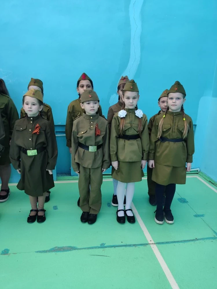 В минувшую пятницу в нашем Спешнево-Ивановском филиале Шестого было по-настоящему жарко! 🔥 На сцене 