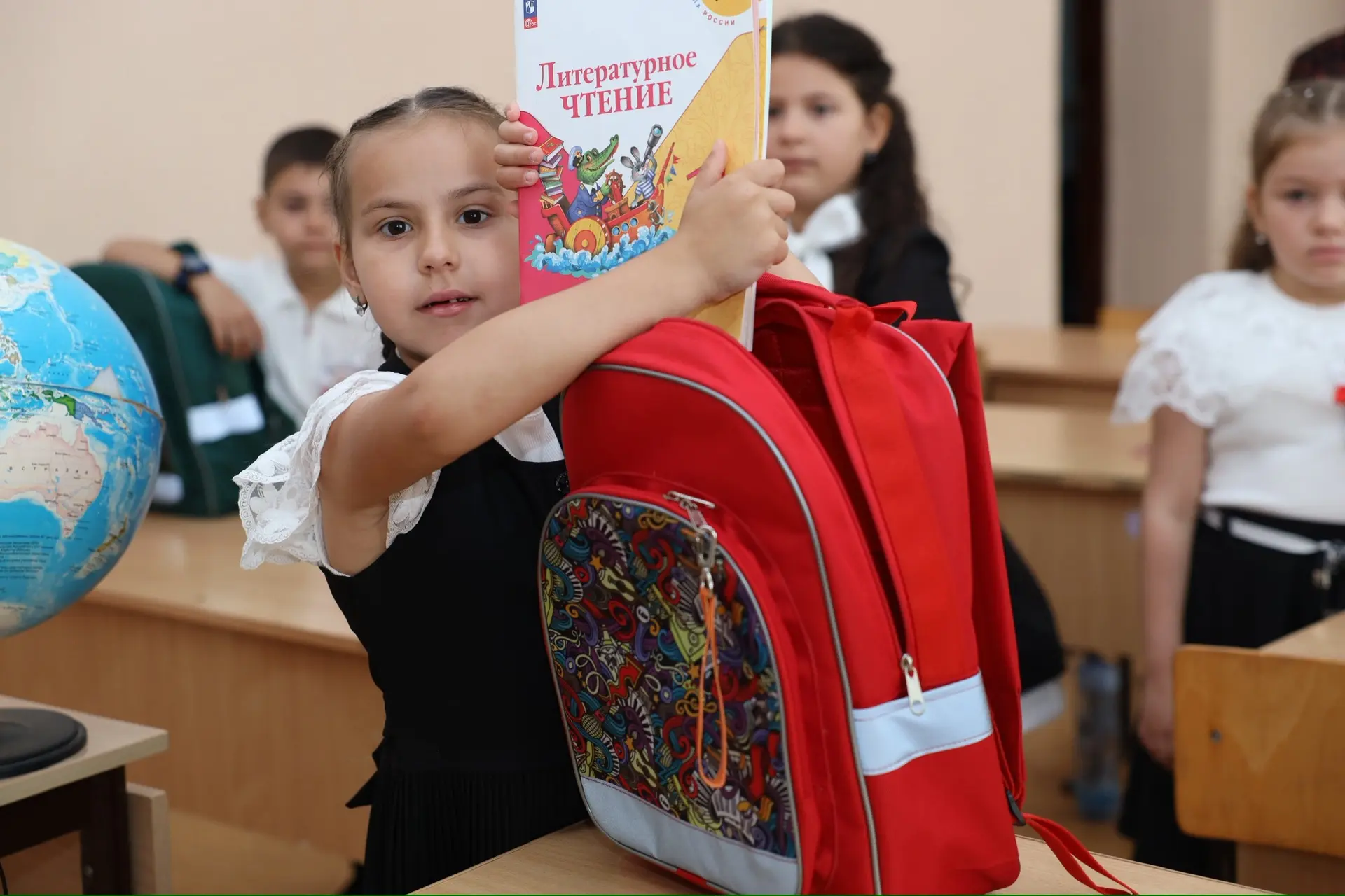 🔔В День знаний, 1 сентября, для юных жителей республики традиционно прошла акция «Пода...