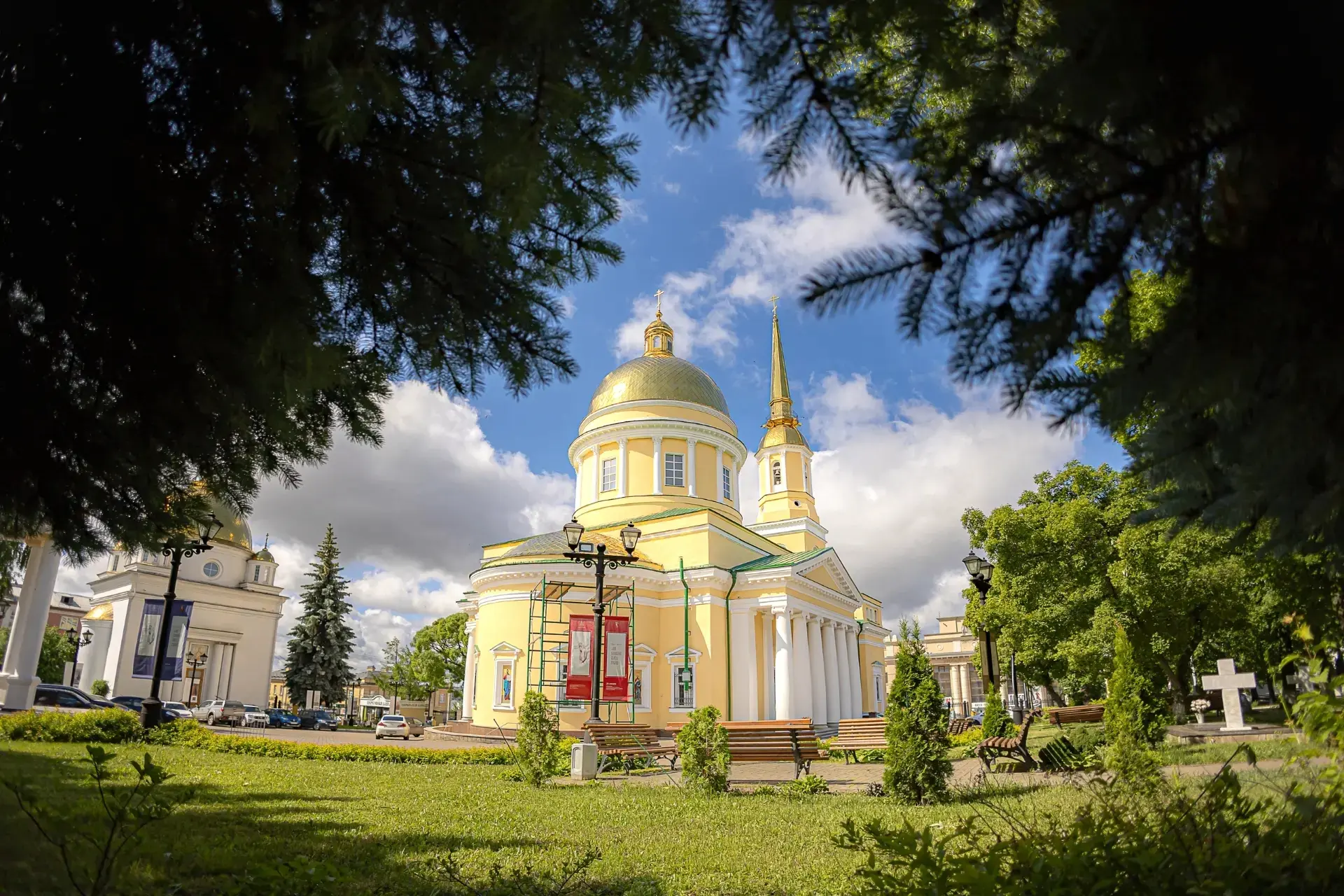 С Днём Святой Троицы всех православных ижевчан!