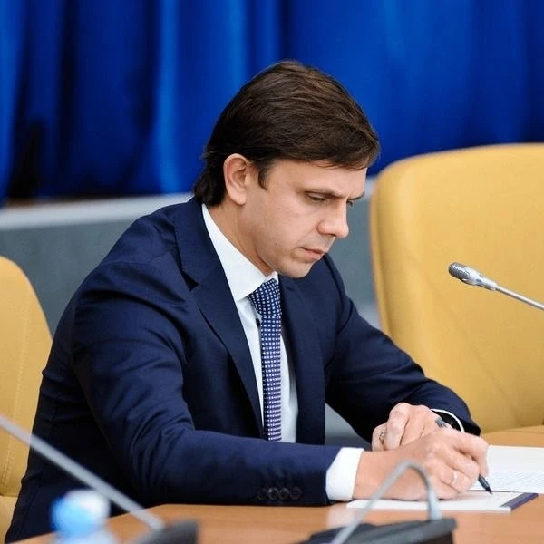 ⛽ На автозаправках Орловской области вводят график по номерам машин