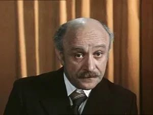 Ролан Быков (12 октября 1929 - 6 октября 1998), советский актер и кинорежиссер, педагог...