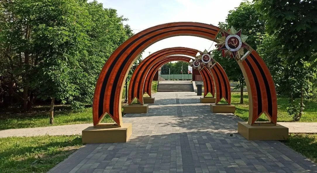 🔥 Мэрия Железногорска уточнила время начала церемонии зажжения Огня памяти в Сквере во...