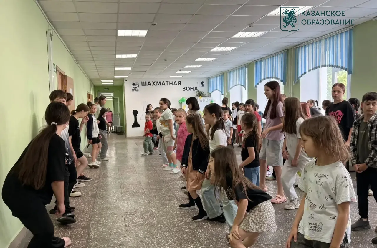 ЛЕТНИЙ ПРИШКОЛЬНЫЙ ЛАГЕРЬ. ДЕНЬ 20

🥰 Сегодня в пришкольном лагере «Спортландия» прошёл очередной д