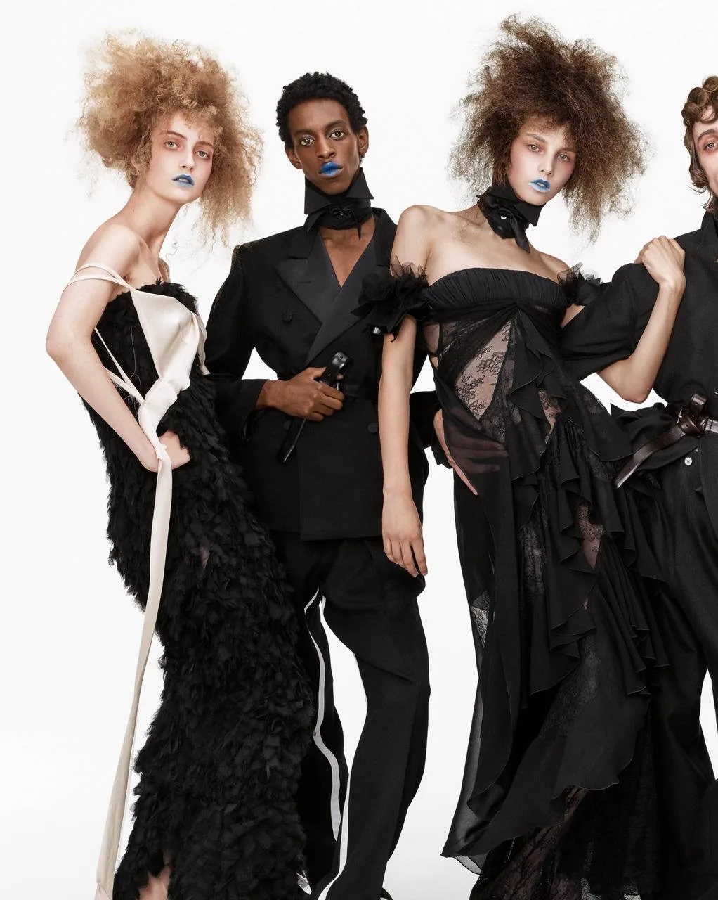 Джон Гальяно возвращается в моду через Zara - настоящий кутюрный ресайкл  ! Гальяно ушё...