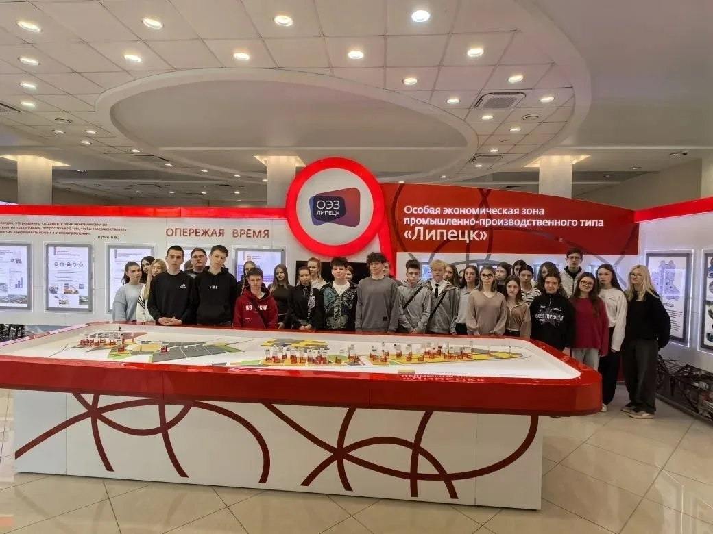 Путешествие в мир инноваций и аромата! ☕️ Ребята Школы № 4 г. Грязи  побывали в ОЭЗ и на кофейном за