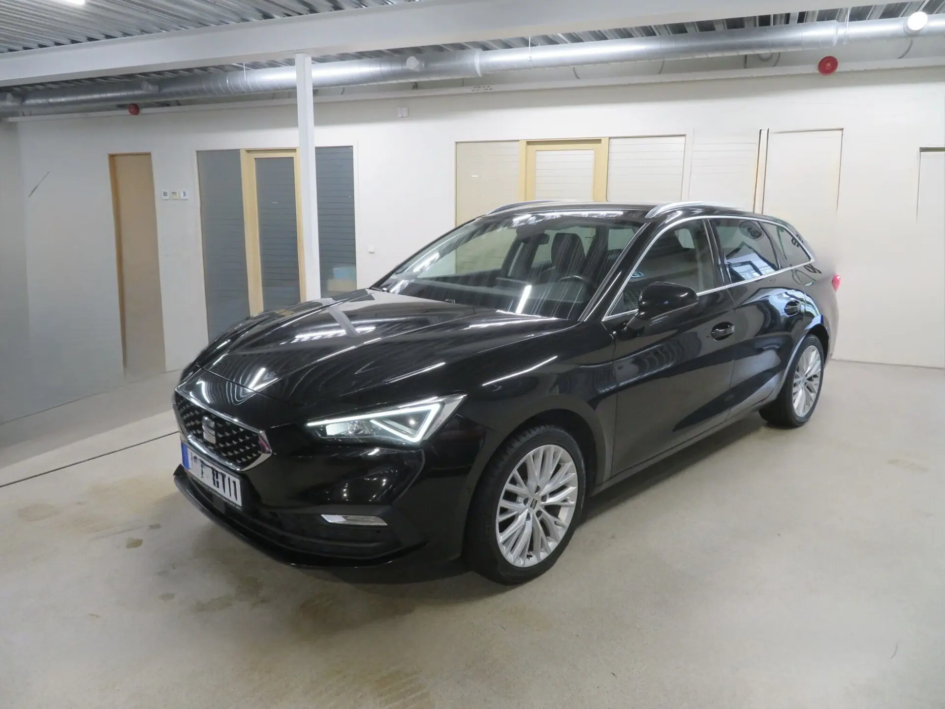 Привезу на ЗАКАЗ из Европы 🇪🇺 

Seat Leon Xcellence

1.5 TGI (Бензин + Заводской Газ-Метан), 7-DSG