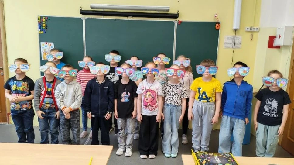 🌟 Лето сквозь розовые (и не только) очки

Этим летом мы решили, что его можно не только прочувствов
