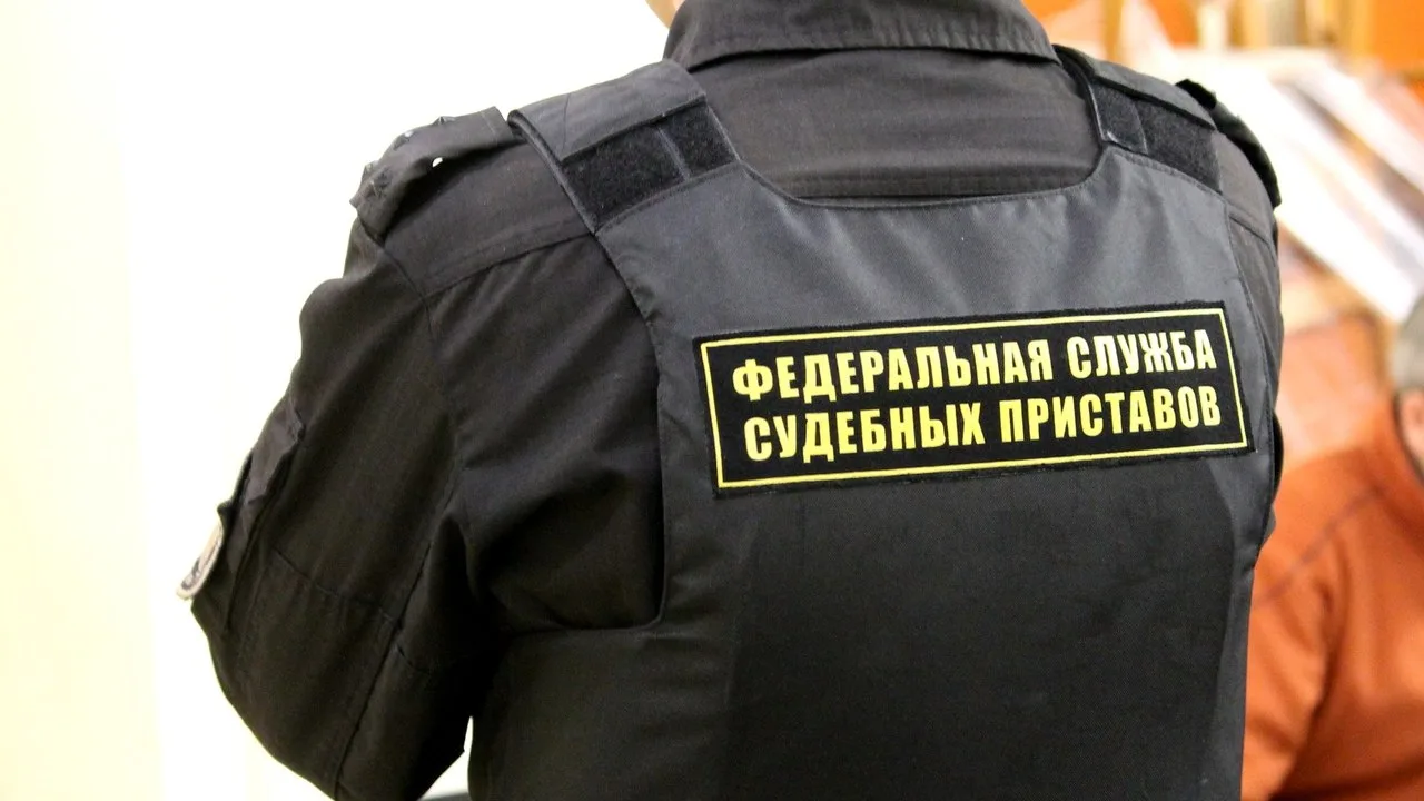 На озере Шарташ в Екатеринбурге приостановили строительство спорных объектов.