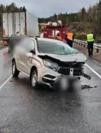 🤕 🚛 Жесткая авария с грузовиком на трассе в Карелии: есть пострадавший. Накануне в 17...