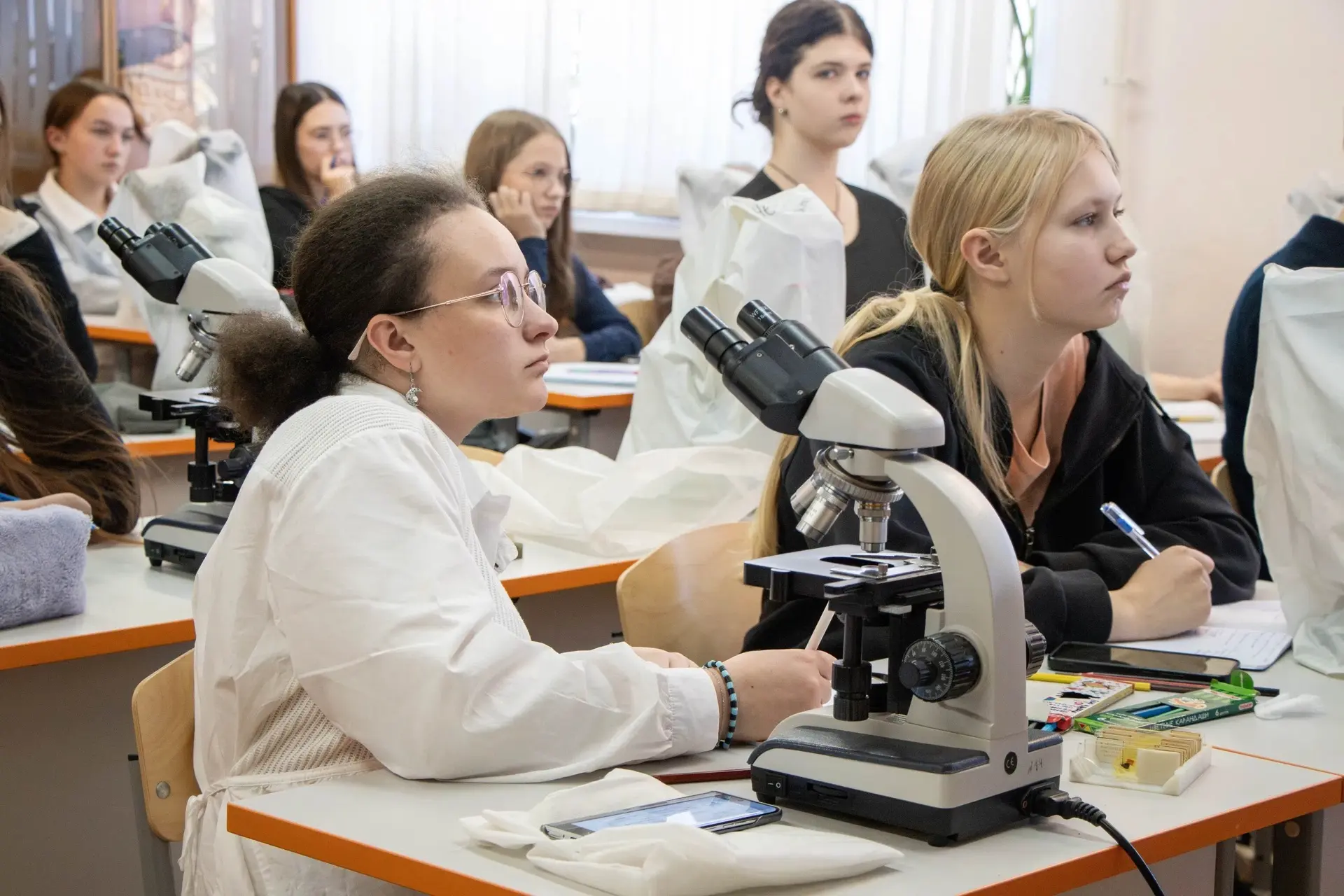 🔬 В понедельник в ЦДООШ стартовала осенняя практическая смена по биологии для учащихся...