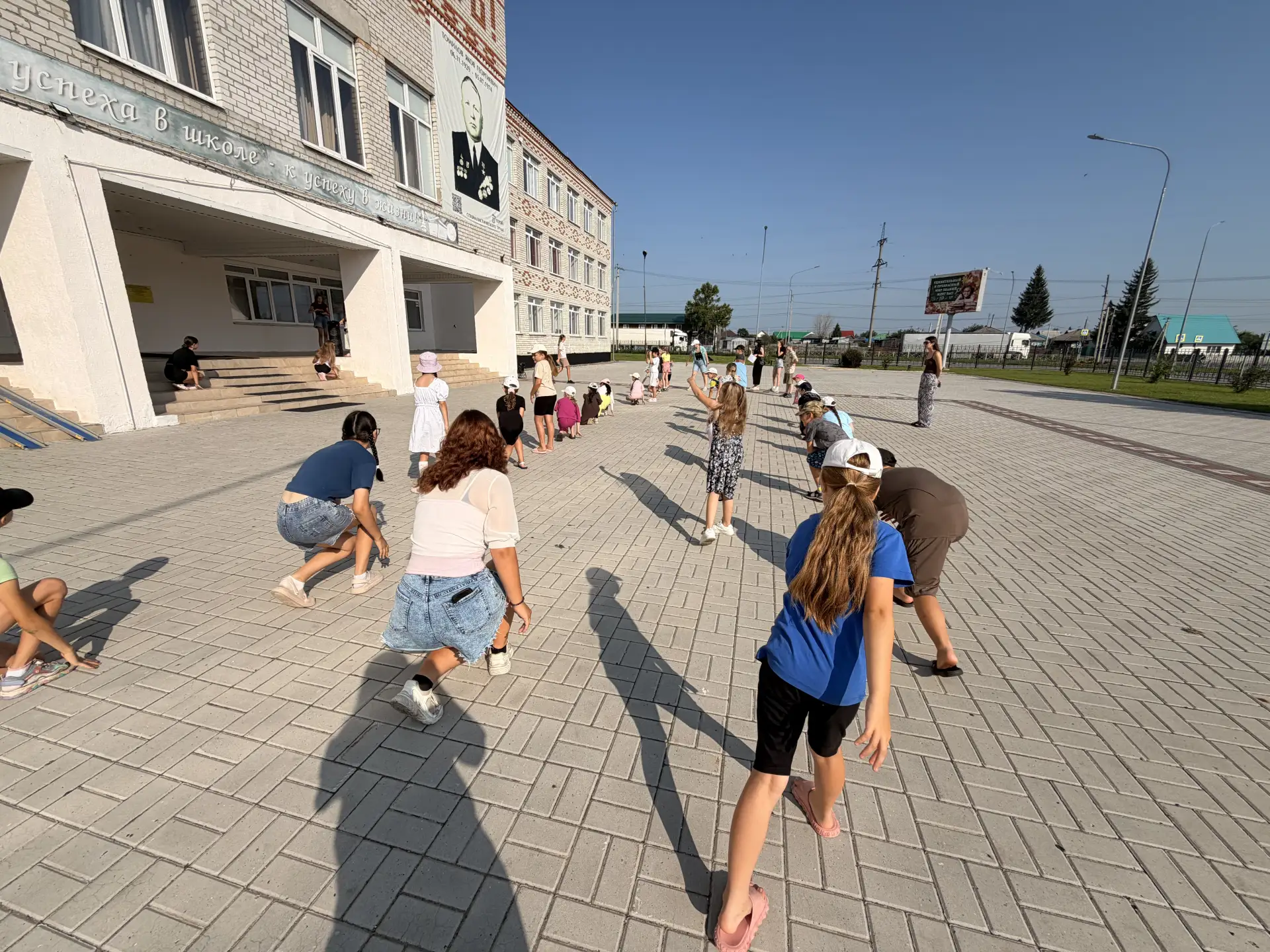 🛡️ Второй день в Стране Первых — и он был по‑настоящему богатырским! 💪Утро началось с зарядки — ра