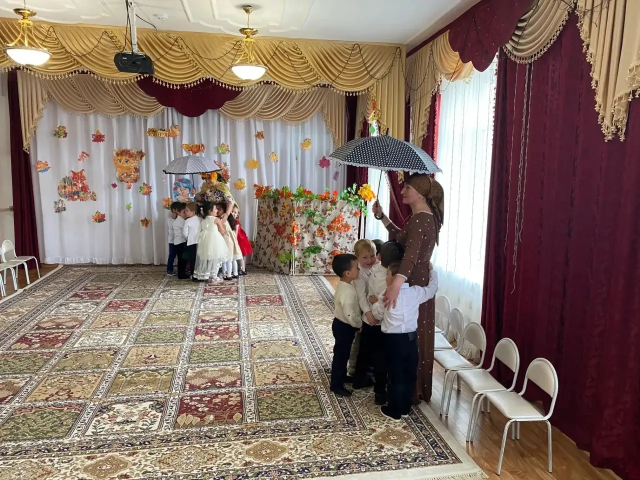 💫В МБДОУ «Детский сад №3 «Голосок» в средней группе прошёл чудесный праздник «Золотая ...