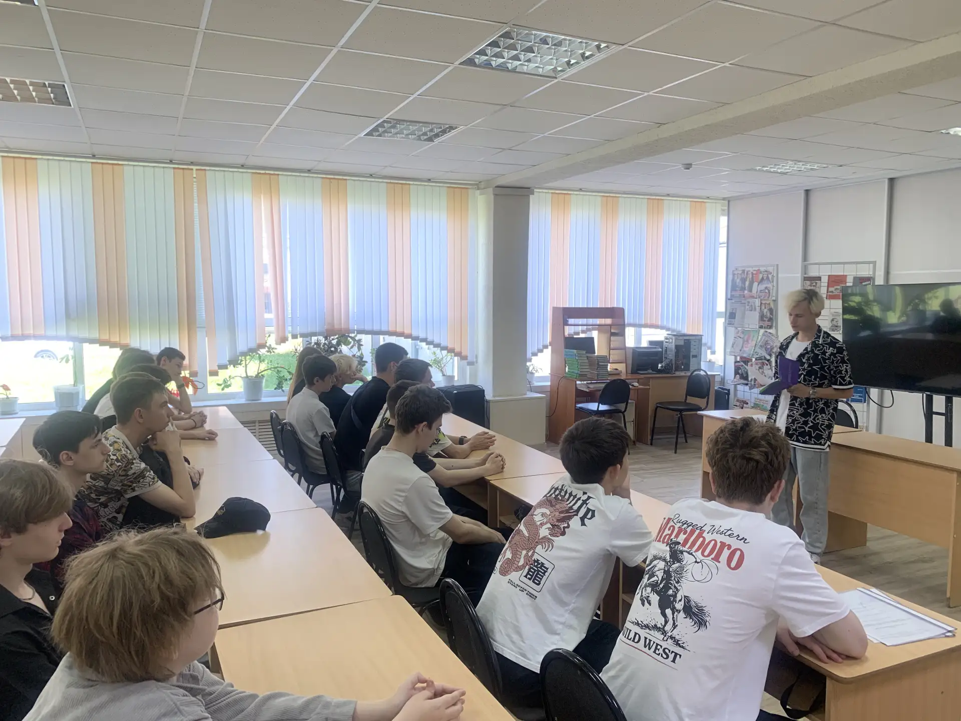 Мои увлечения 👥

В Пензенском колледже информационных и промышленных технологий в гр. 23ПТ17 и 24ПТ