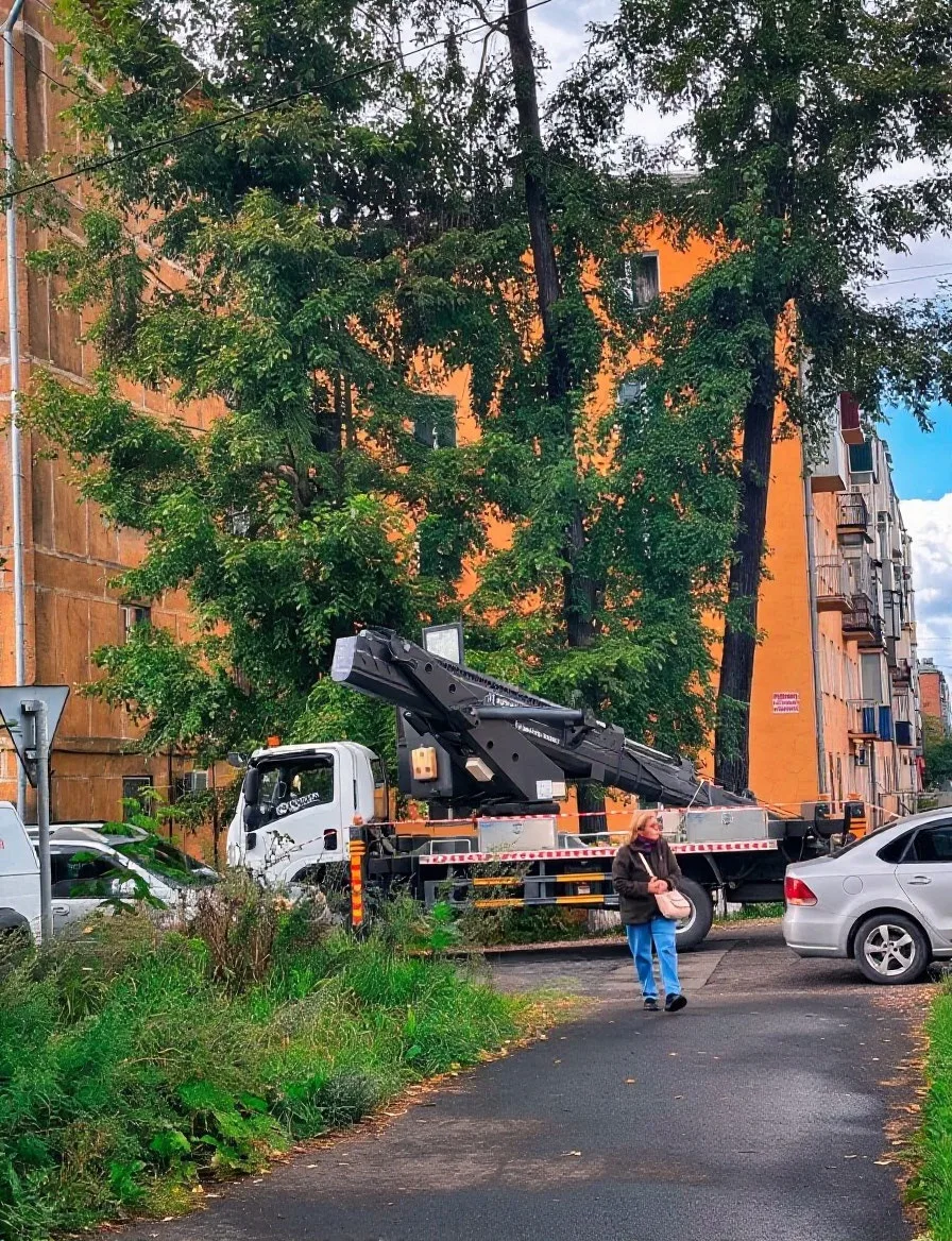 🚜 Чистота и безопасность в Кузнецком районе: вывоз порубочных остатков на финишной прямой