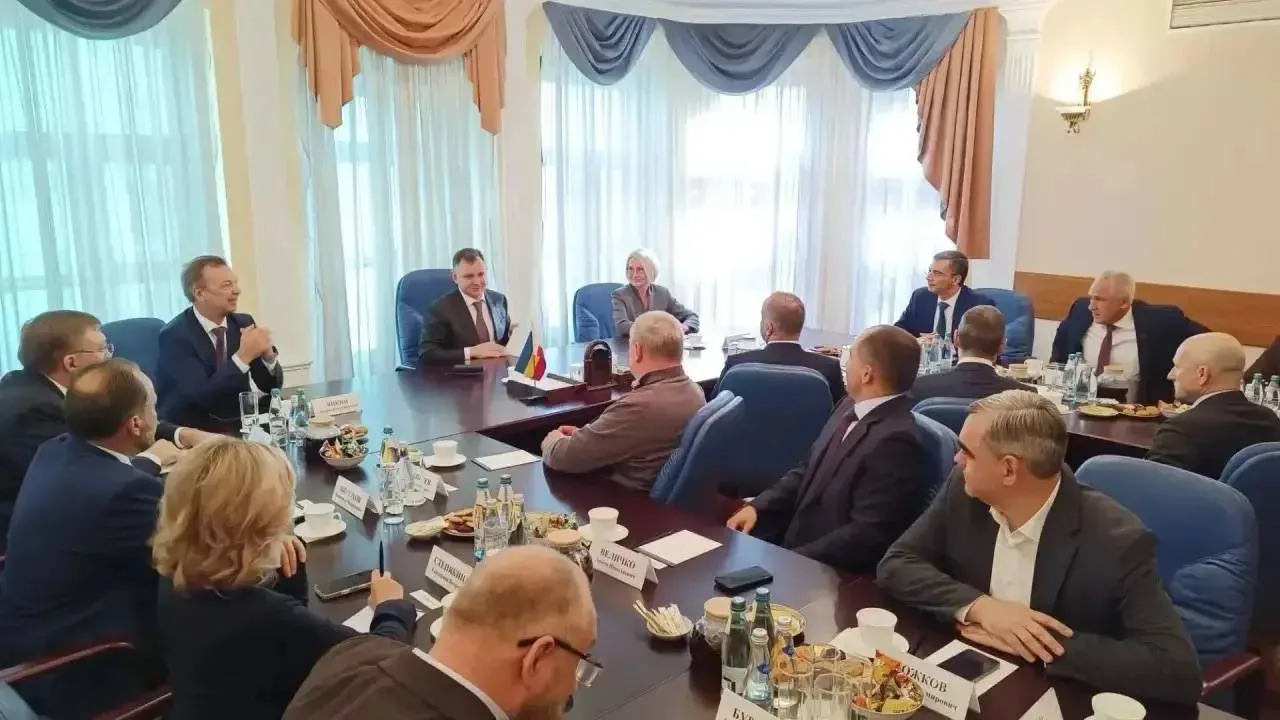 Юрий Борисович провел в Москве встречу с депутатами Государственной Думы нового созыва,...