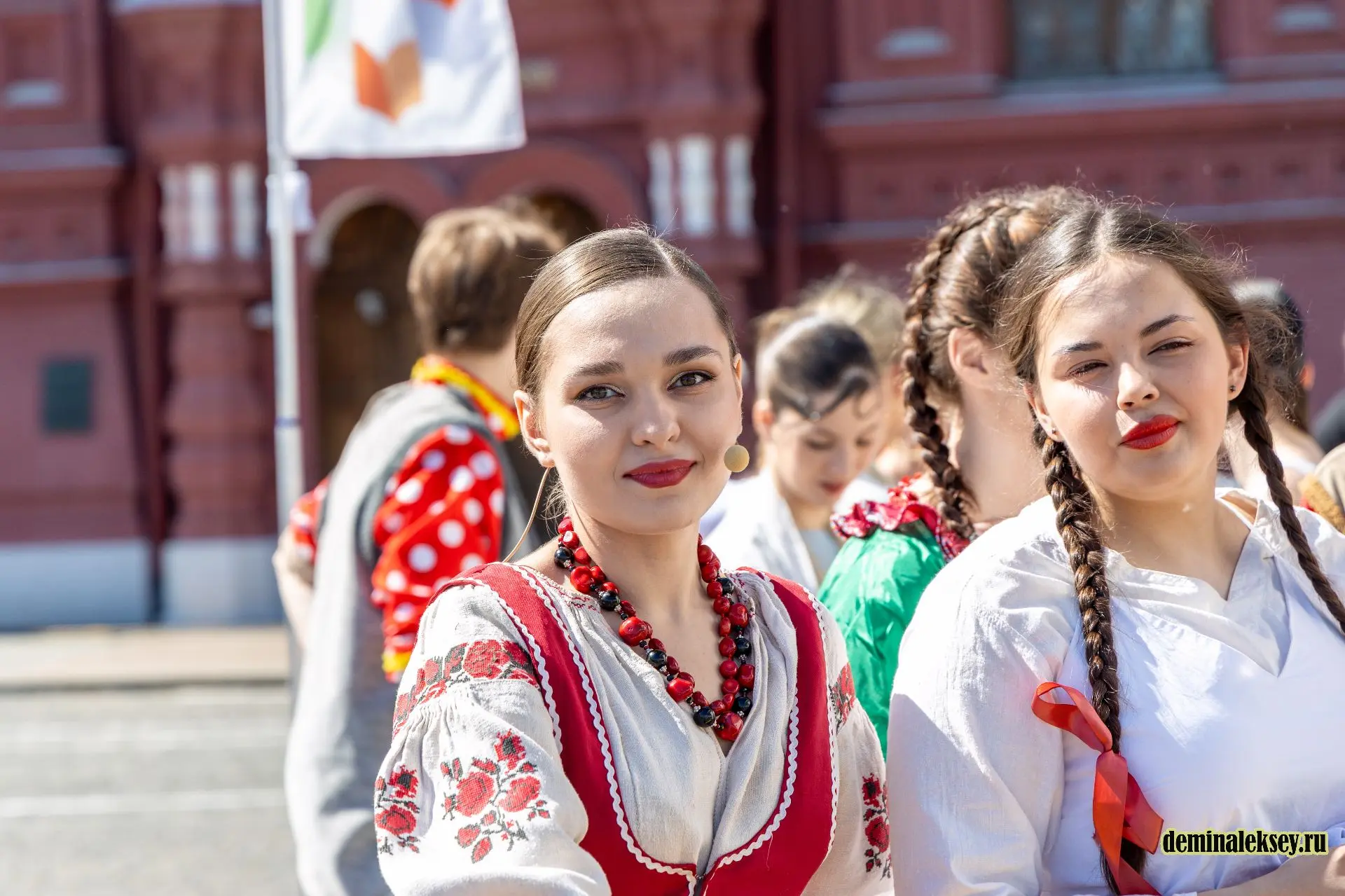 Сегодня прогулялись по Красной площади, где проходит XII книжный фестиваль «Красная пло...