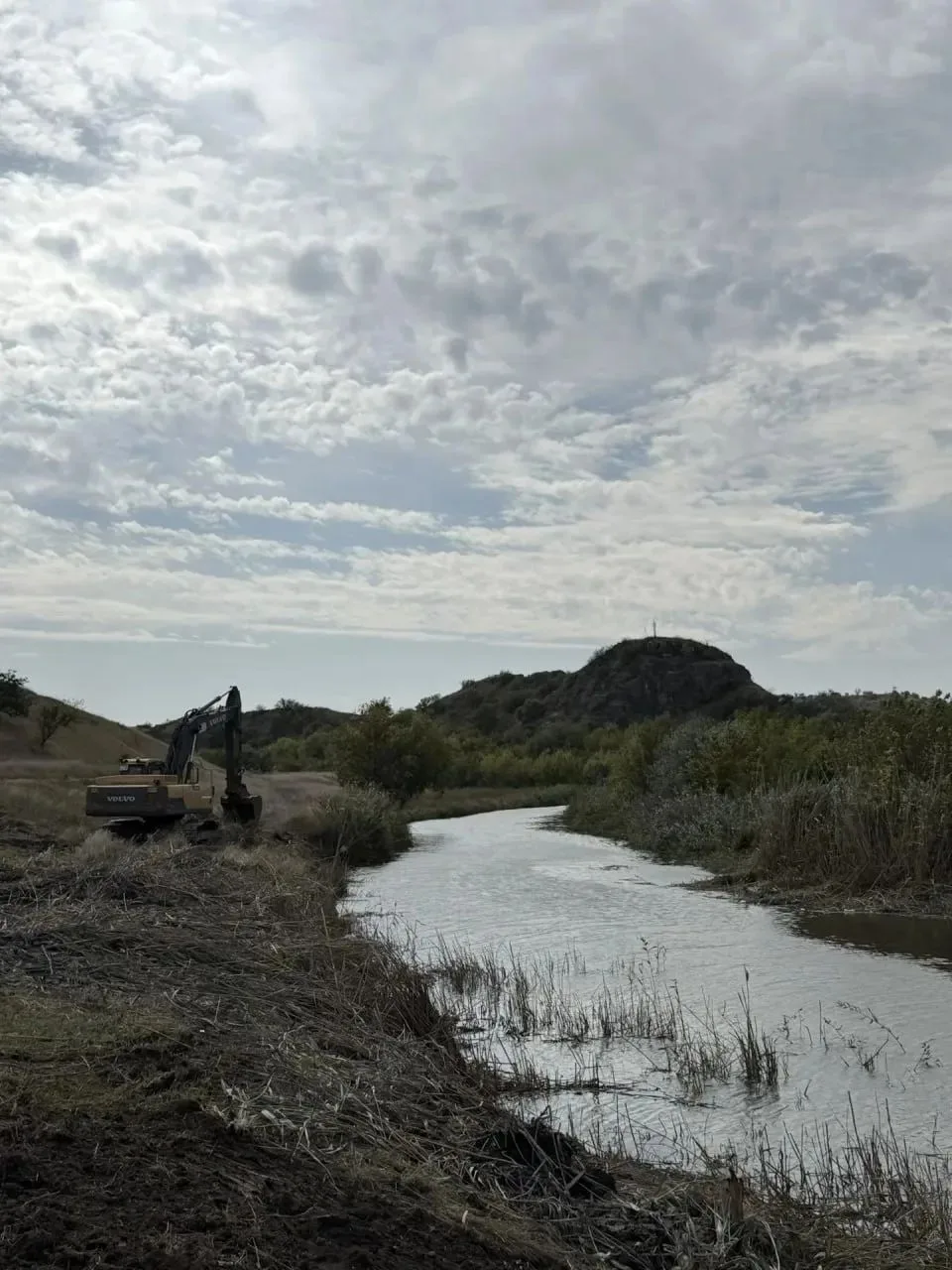 🌊 Минприроды ДНР завершило расчистку реки Кальмиус
