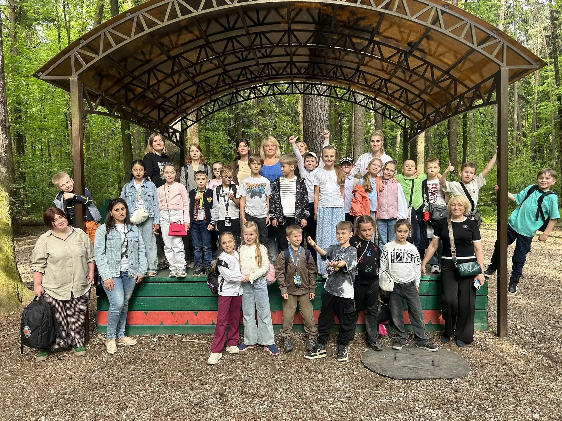 В гостях у сказки  ✨ 14 мая 3 «Э» класс отправился в настоящее путешествие в сказку: ребята вместе с