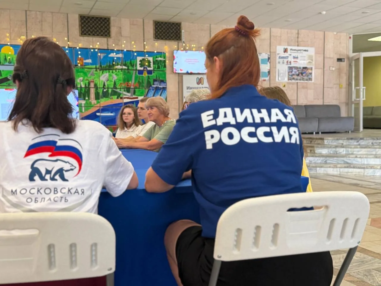 В рамках патриотического проекта «Успех V единстве поколений» депутат Совета депутатов ...