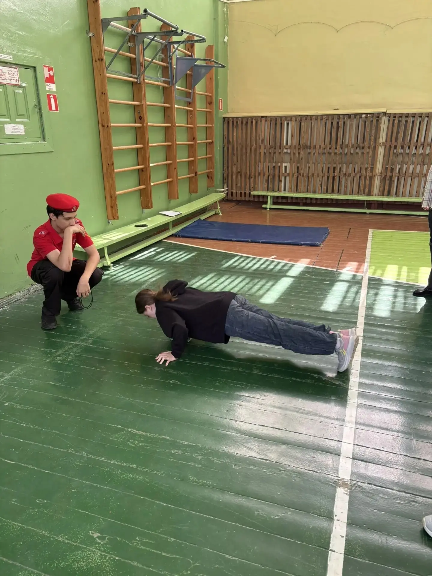 🏆 ЗАРНИЦА 2.0 В ЛАГЕРЕ: ЮНАРМЕЙЦЫ ЗАЖГЛИ НОВУЮ ПЛАНКУ!

В летнем лагере (ЛДП) полным ходом идут не 