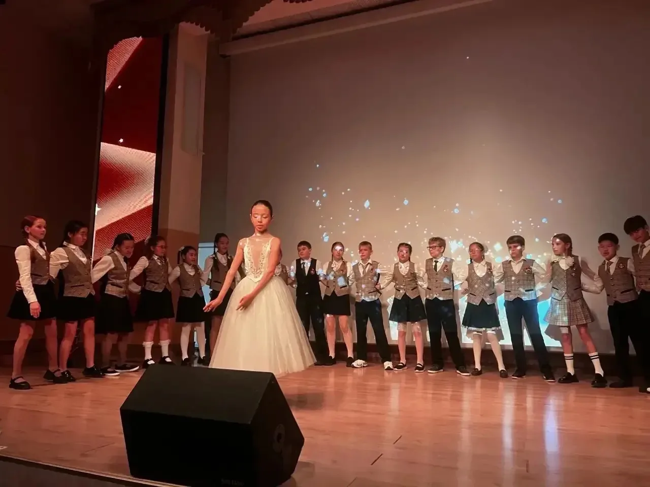 Путевка в пятый класс — первый шаг к большим мечтам 💫  🔹Для 2️⃣6️⃣1️⃣ юных выпускников из 8️⃣ классо