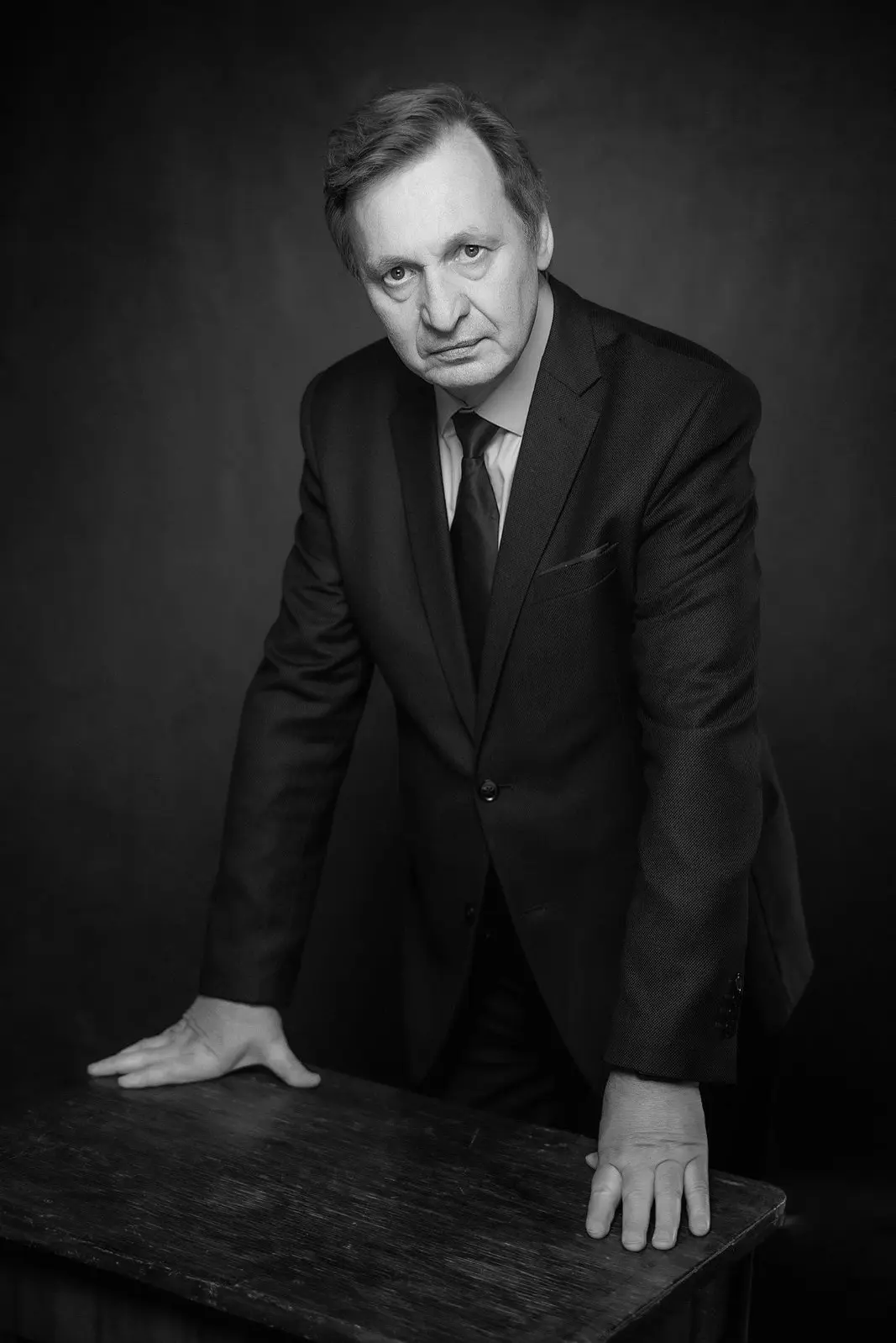 🕯️ Актер из "Улицы разбитых фонарей" скончался после падения на сцене