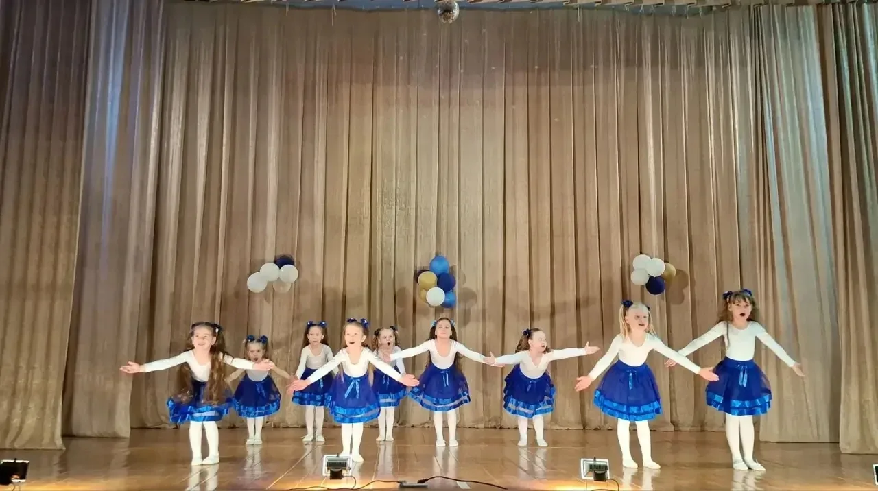 💃 Праздник танца в посёлке Первомайском  В Доме культуры прошёл яркий отчётный концерт танцевального