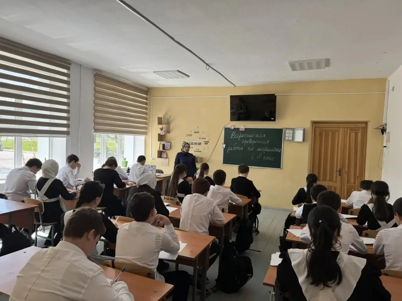 С 20 апреля в школе стартовали всероссийские проверочные работы (ВПР). Пишут их все школьники, начин