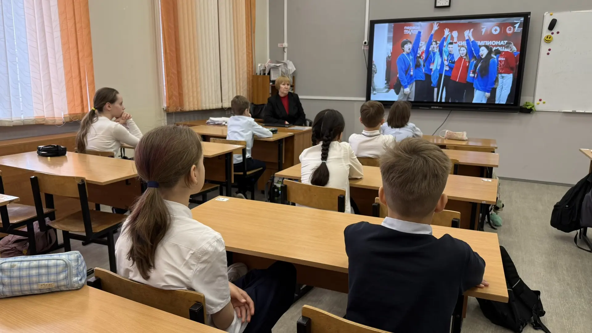 🇷🇺 Разговоры о важном   Сегодня в школе прошло занятие на тему: «Что значит работать в команде? Сила